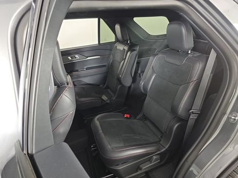 Used 2026 Ford Explorer ST AWD/4WD image 24