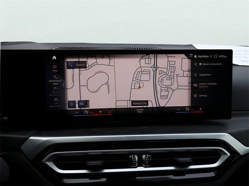 Used 2024 BMW 430i xDrive Coupe w/ Premium Package image 21