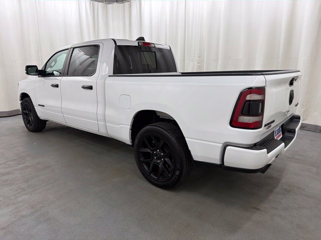 Used 2023 RAM 1500 Laramie AWD/4WD image 4