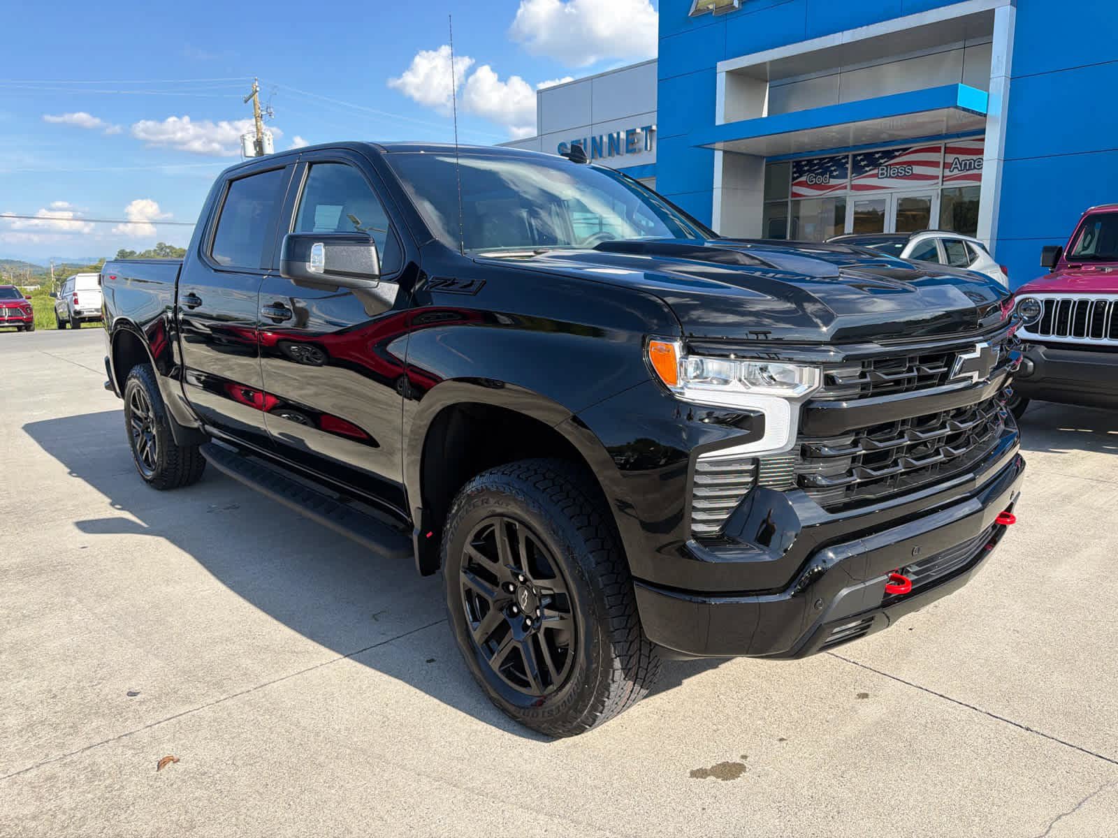 New 2026 Chevrolet Silverado 1500 LT Trail Boss w/ LT Trail Boss Premium Package AWD/4WD image 4