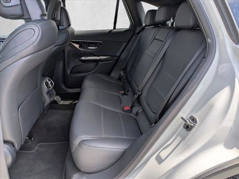 Used 2026 Mercedes-Benz GLC 300 4MATIC image 19