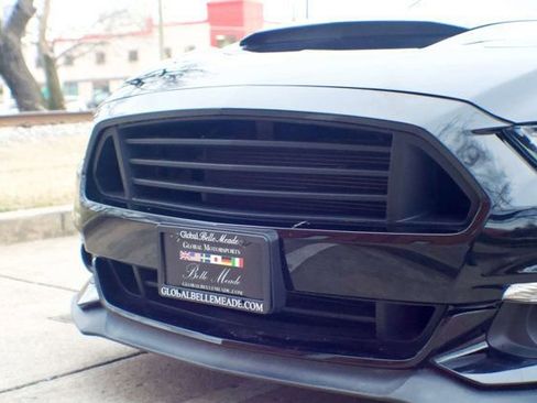 Used 2017 Ford Mustang GT w/ GT Performance Package image 12