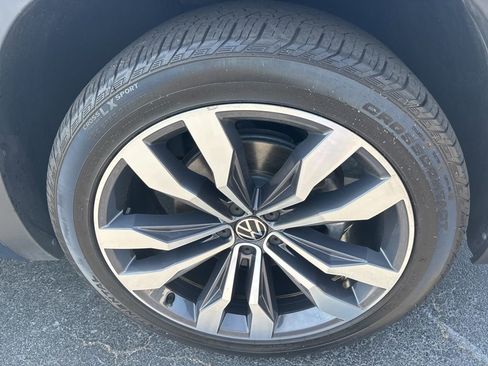 Used 2022 Volkswagen Atlas SEL Premium AWD/4WD image 10