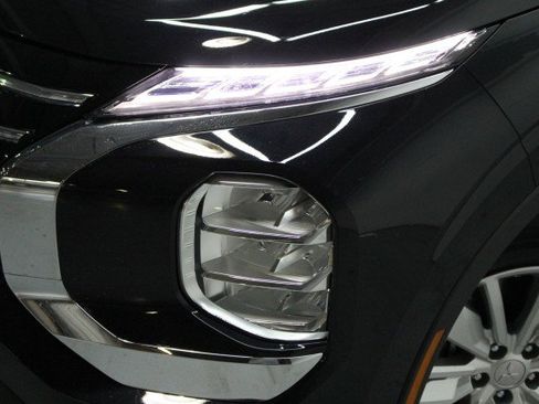 New 2025 Mitsubishi Outlander ES image 2