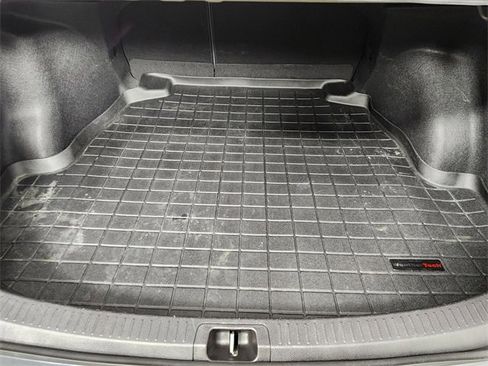 Used 2023 Toyota Corolla SE image 14