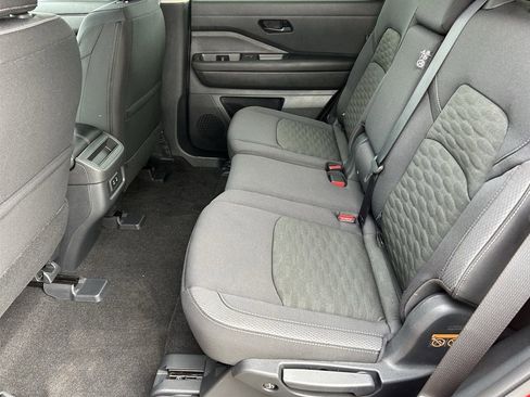 New 2026 Nissan Pathfinder SV image 21