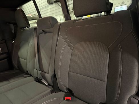 Used 2023 RAM 1500 Big Horn AWD/4WD image 41