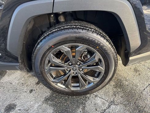 Used 2024 Toyota RAV4 XLE Premium image 14