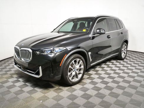 Used 2024 BMW X5 xDrive40i w/ Premium Package AWD/4WD image 27