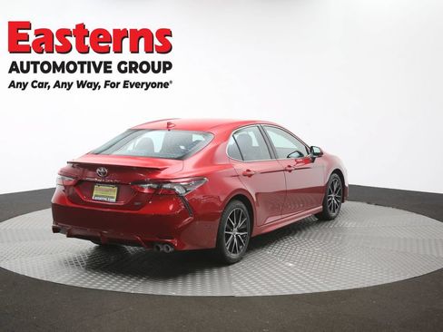 Used 2023 Toyota Camry SE FWD image 39