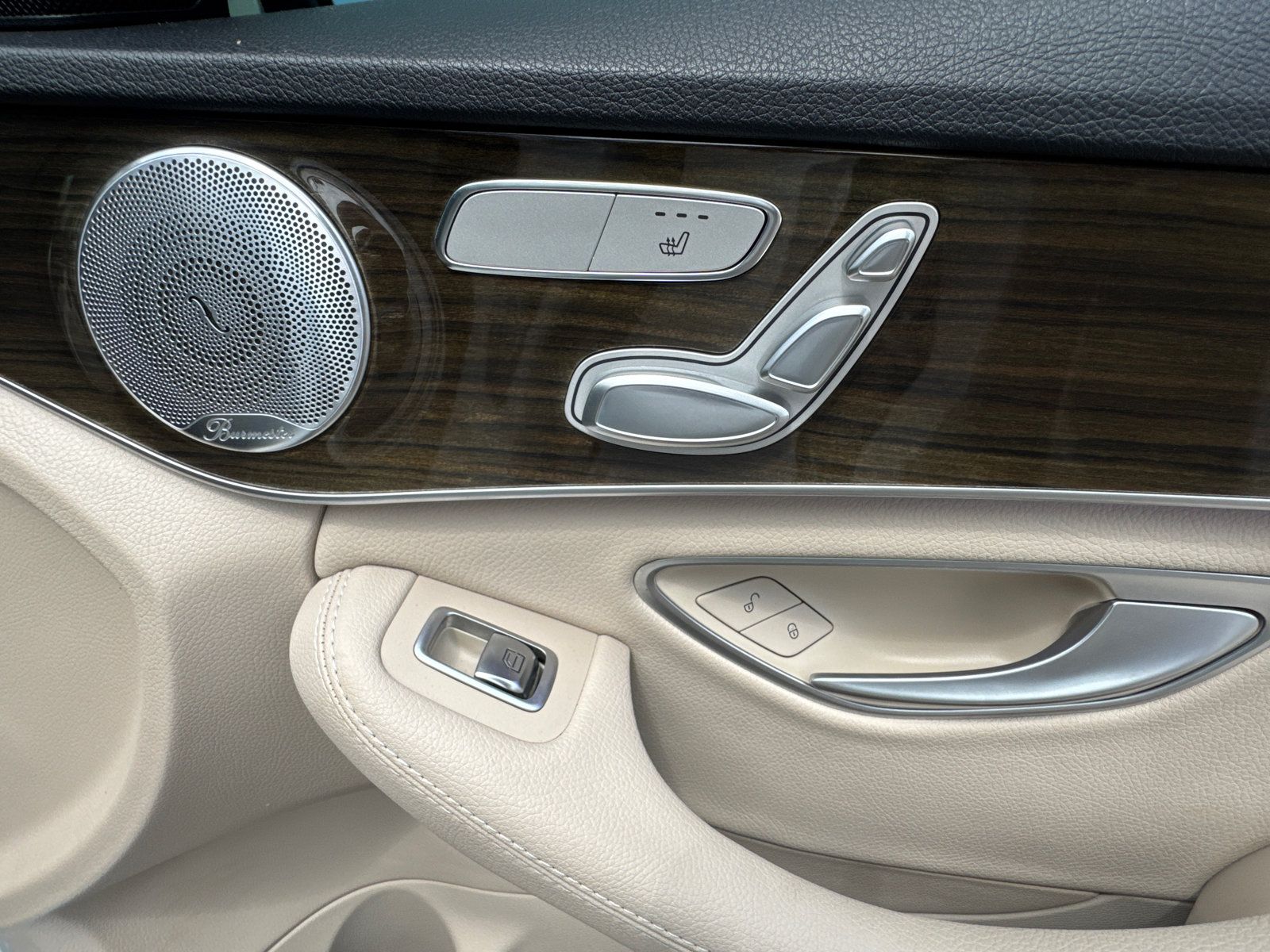 Used 2021 Mercedes-Benz C 300 Sedan image 16
