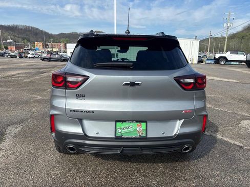 Used 2025 Chevrolet TrailBlazer RS w/ Driver Confidence Package FWD image 4