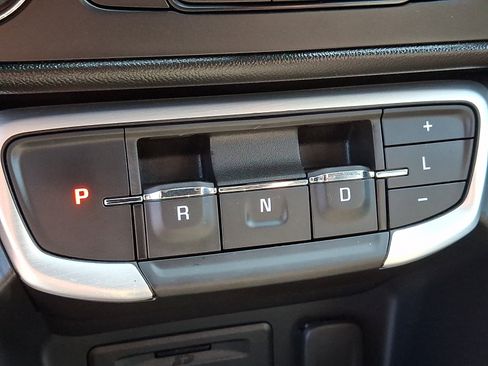 Used 2023 GMC Terrain SLT w/ Infotainment Package II AWD/4WD image 15