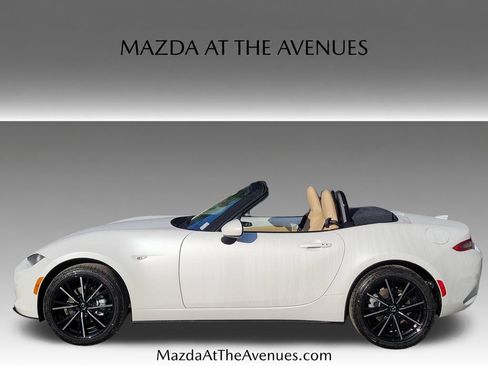 New 2026 MAZDA MX-5 Miata Grand Touring RWD image 10