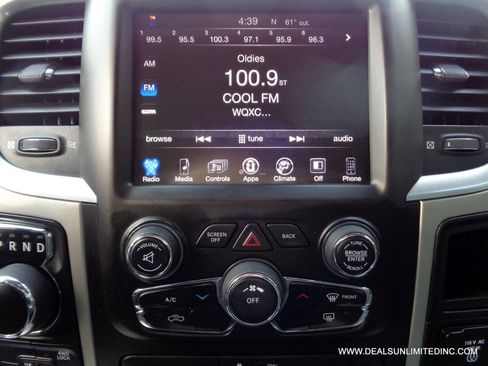 Used 2015 RAM 1500 Outdoorsman image 13