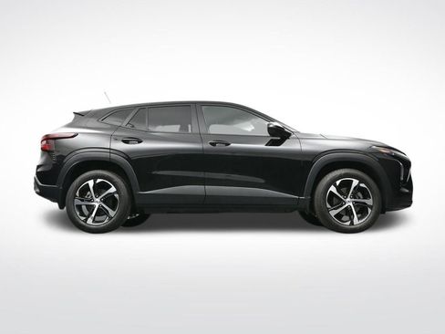 Used 2024 Chevrolet Trax RS w/ Driver Confidence Package image 28