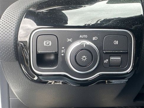 Certified 2026 Mercedes-Benz CLA 250 4MATIC image 8