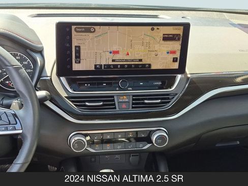 Used 2024 Nissan Altima 2.5 SR w/ SR Premium Package FWD image 24