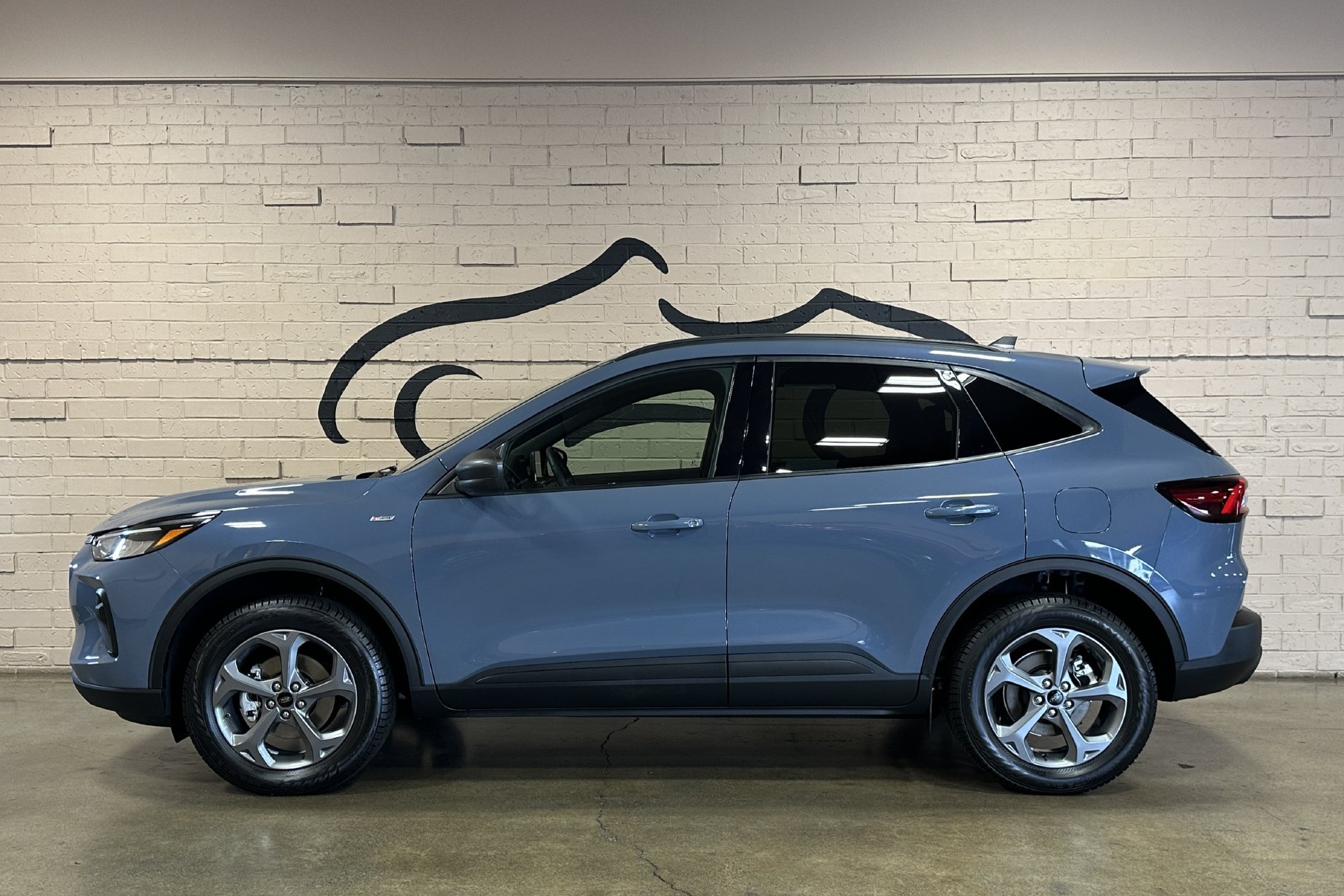 Used 2025 Ford Escape ST-Line AWD/4WD image 9