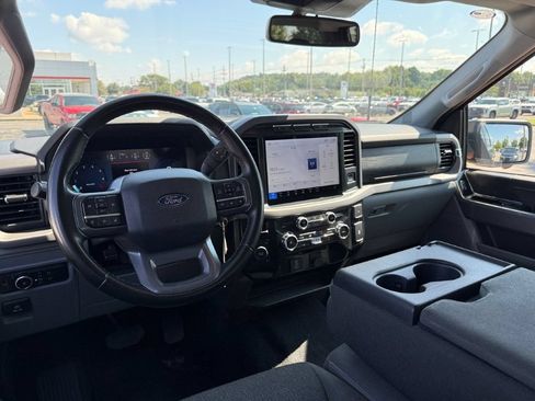 Used 2024 Ford F150 XLT AWD/4WD image 19