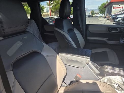 Used 2022 Ford Bronco Wildtrak AWD/4WD image 12