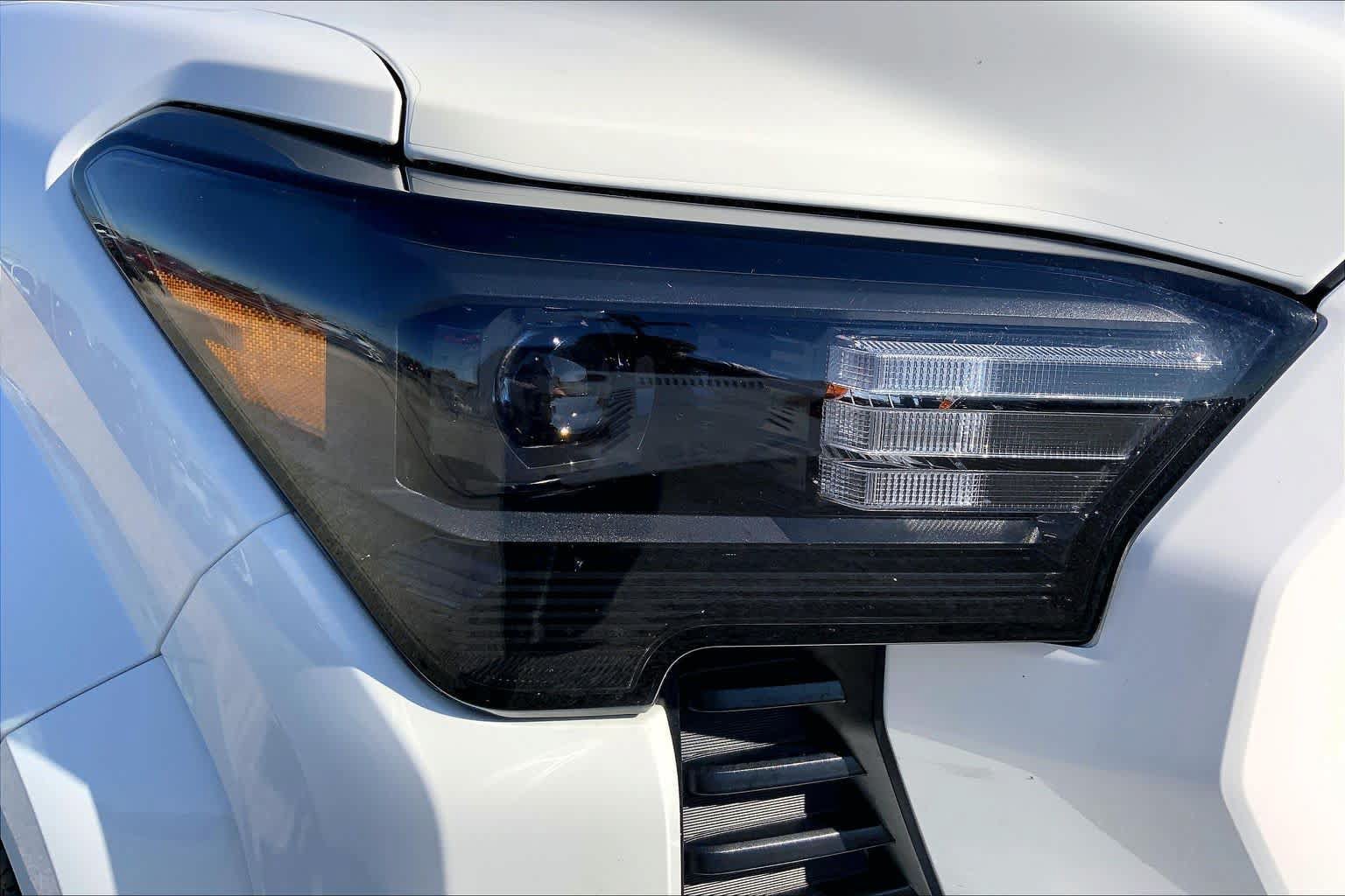 Used 2026 Toyota Tacoma SR5 RWD image 27