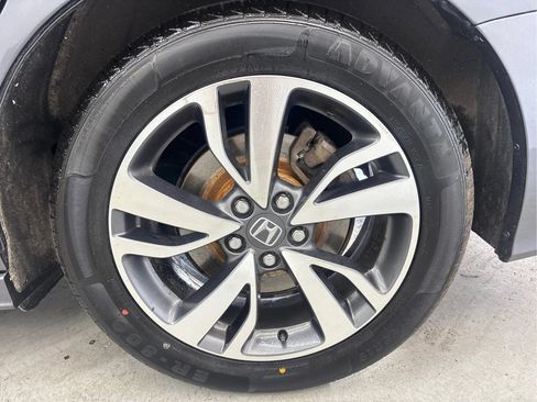Used 2023 Honda Odyssey Touring image 30