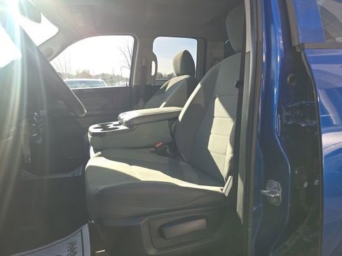 Certified 2018 RAM 1500 Express image 9