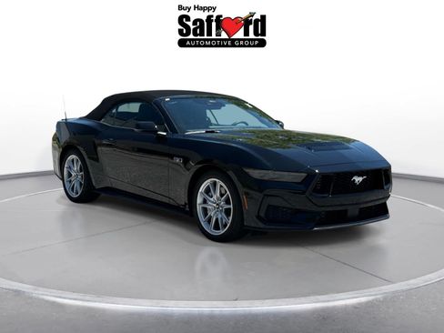 Used 2025 Ford Mustang GT Premium RWD image 10