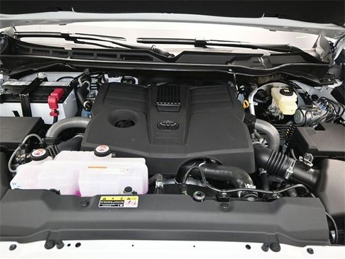 New 2026 Toyota Tundra Limited image 17