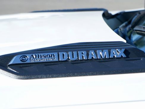 Used 2025 Chevrolet Silverado 3500 LT w/ Convenience Package image 46