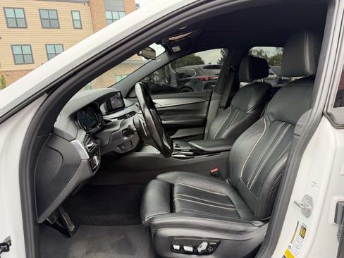 Used 2018 BMW 640i Gran Turismo xDrive AWD/4WD image 9