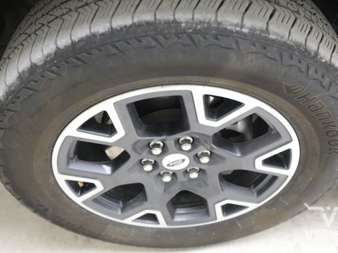 Used 2024 Ford F150 STX AWD/4WD image 11