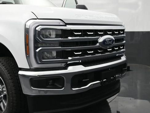 New 2026 Ford F350 Lariat w/ Lariat Ultimate Package AWD/4WD image 32