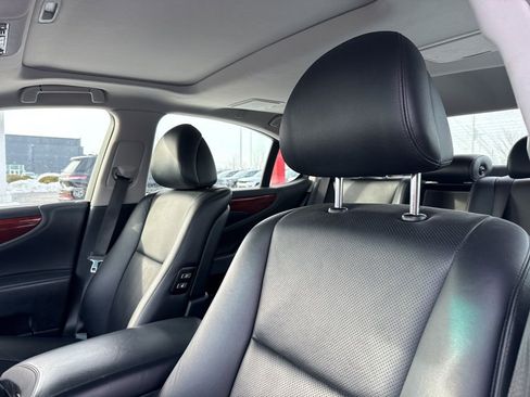 Used 2007 Lexus LS 460 image 12