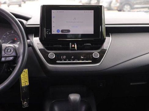 Used 2024 Toyota Corolla LE FWD image 22