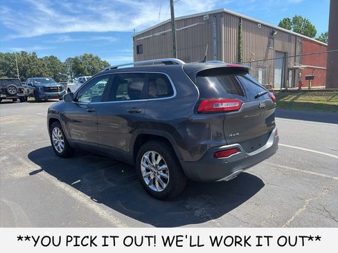 Used 2016 Jeep Cherokee Limited AWD/4WD image 4