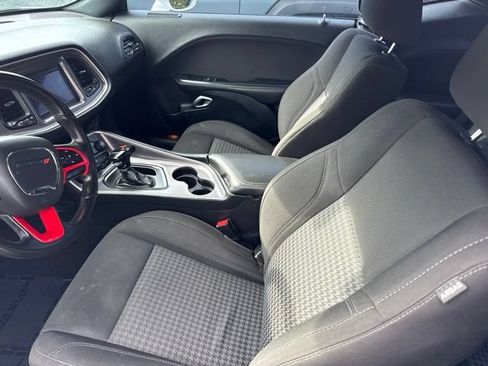Used 2020 Dodge Challenger SXT w/ Blacktop Package RWD image 5