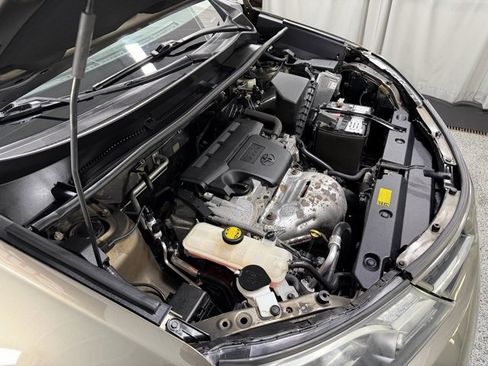 Used 2015 Toyota RAV4 XLE image 24