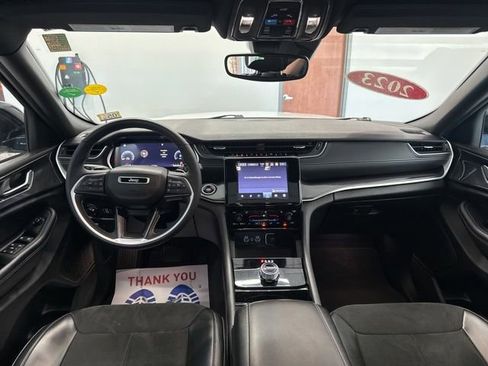 Used 2023 Jeep Grand Cherokee Altitude AWD/4WD image 42