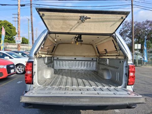 Used 2017 Chevrolet Silverado 1500 W/T RWD image 8