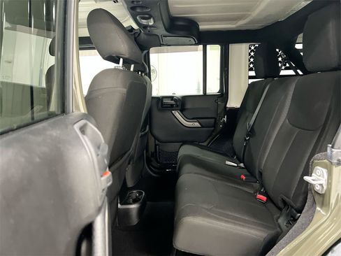 Used 2015 Jeep Wrangler Unlimited Sport w/ Quick Order Package 24S image 20