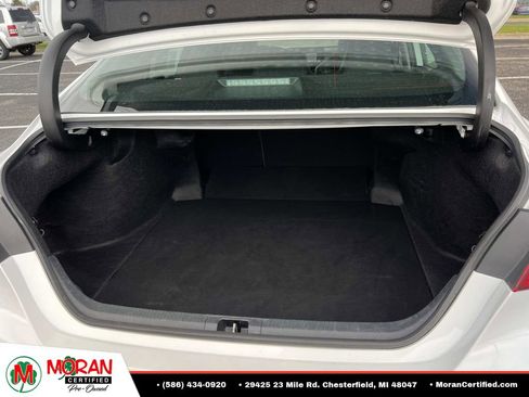 Used 2024 Toyota Camry SE FWD image 11