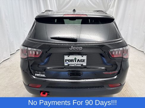 New 2026 Jeep Compass Trailhawk AWD/4WD image 3