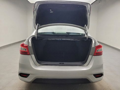 Used 2019 Nissan Sentra SV w/ Special Edition Package FWD image 29