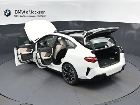 New 2026 BMW 228i w/ Technology Package FWD image 2