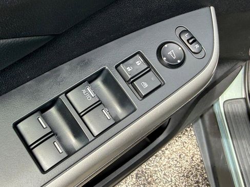 Used 2012 Honda CR-V EX-L image 19