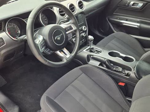 Used 2019 Ford Mustang GT w/ Black Accent Package RWD image 2