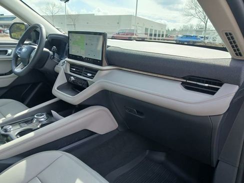 New 2026 Ford Explorer Active AWD/4WD image 40
