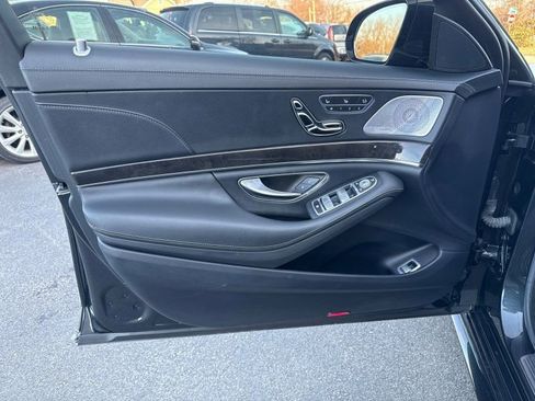 Used 2014 Mercedes-Benz S 550 Sedan image 9